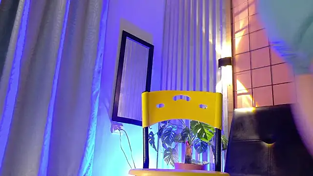 french sexx online show from February 12, 7:14 am