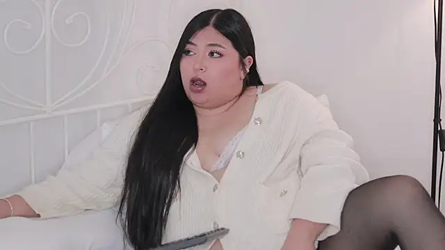 Adia  online show from February 1, 1:55 am