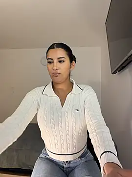 Kimm khalifa online show from June 8, 1:09 am