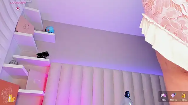 Sally  Walker online show from November 19, 3:06 am