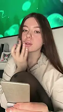 Kimi Ass online show from April 21, 11:27 am