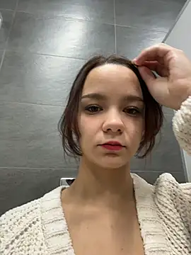 Snapshot of Times__Square chatting on December 14, 3:12 am Times Square online show from December 14, 3:12 am