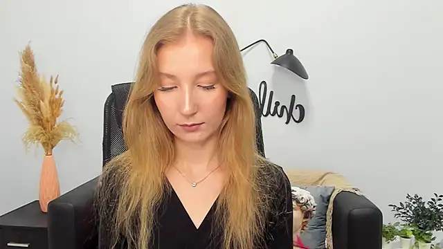 LolaWilsons online show from March 6, 9:03 am