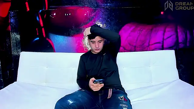 SlimLoves online show from November 5, 9:48 pm