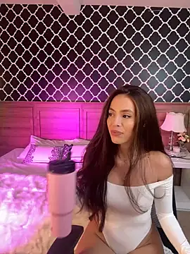 Snapshot of Amber_Rush_ chatting on December 7, 12:41 am Amber Rush  online show from December 7, 12:41 am