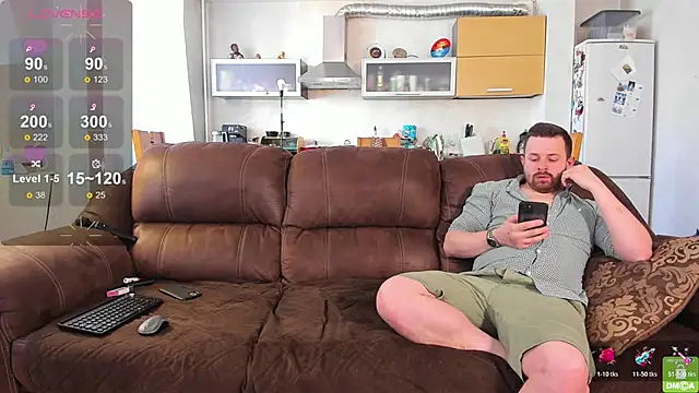 NikkiNSerdron online show from April 7, 4:57 am