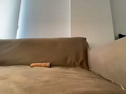 khaaleesiii online show from November 26, 8:48 am