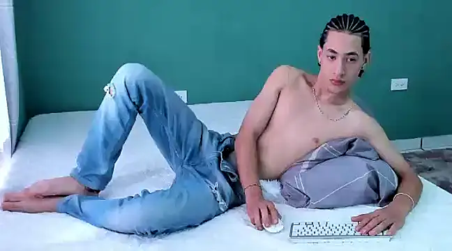 Chandler ken online show from December 3, 5:23 pm