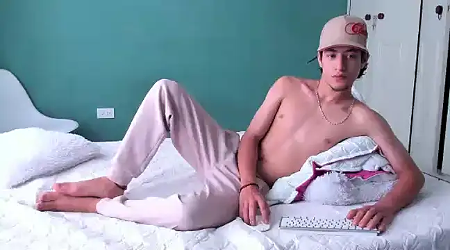 Chandler ken online show from February 1, 5:37 pm