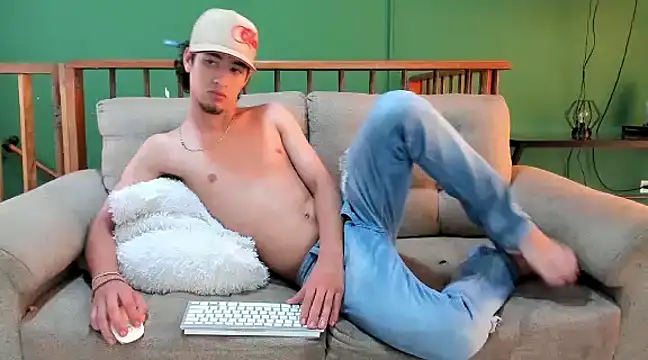 Chandler ken online show from February 14, 6:40 pm