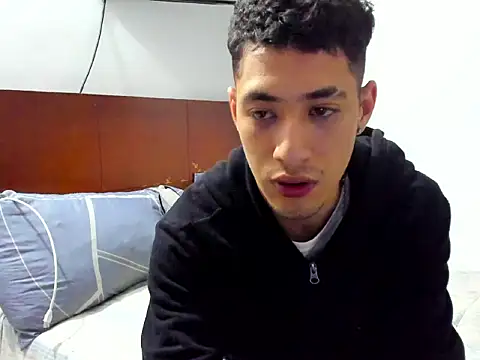 Chandler ken online show from November 22, 1:04 am