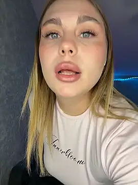 Evaaa Babiesss online show from March 26, 4:56 pm