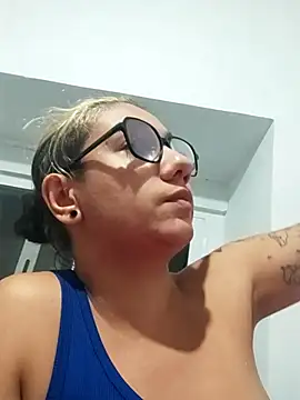 blvckbabyweed07 online show from April 9, 1:05 am