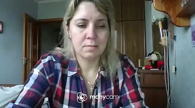 IrinaB1 online show from February 1, 7:26 am