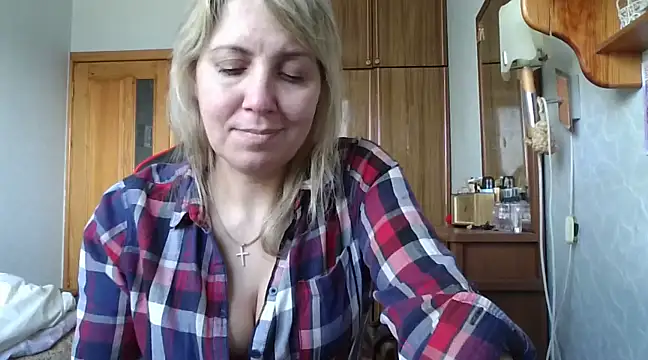 IrinaB1 online show from February 17, 11:02 am