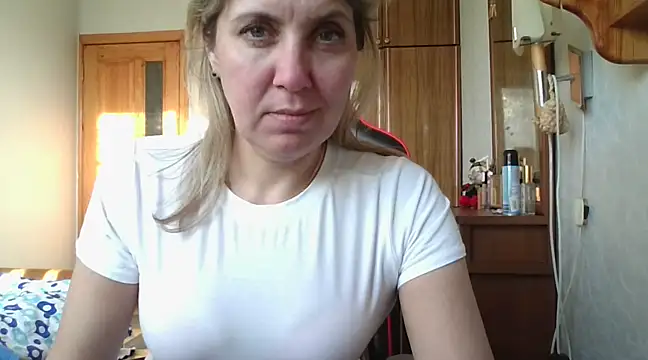 IrinaB1 online show from February 19, 2:01 pm