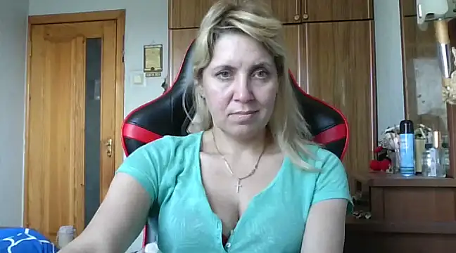 IrinaB1 online show from March 12, 10:37 am