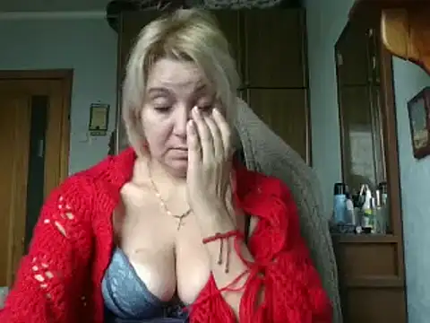 IrinaB1 online show from December 20, 9:38 am