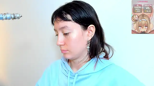 Snapshot of lizzy_davis_1 chatting on November 14, 4:00 am lizzy davis 1 online show from November 14, 4:00 am