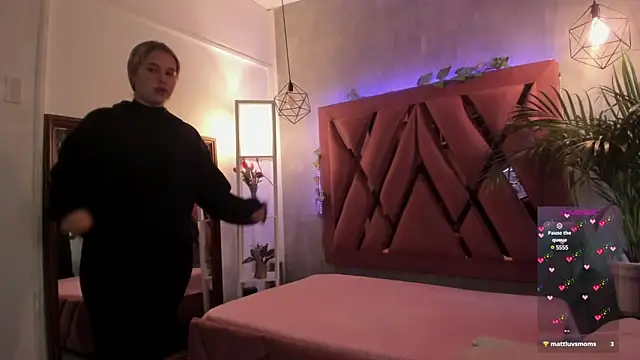 Haelycute online show from March 11, 11:33 am