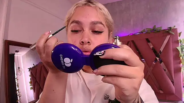 Haelycute online show from October 6, 12:57 pm