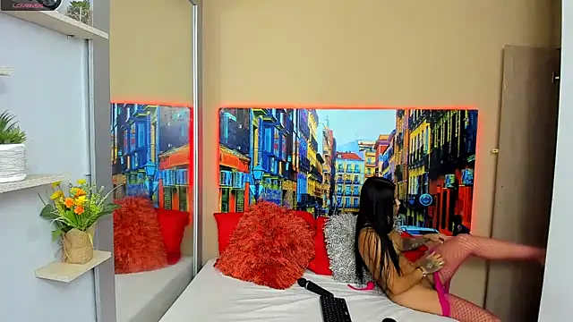 CristalLoren online show from January 22, 12:27 pm