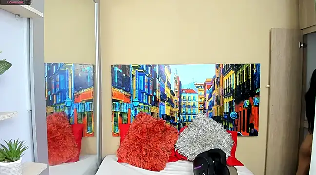 CristalLoren online show from January 24, 11:37 am