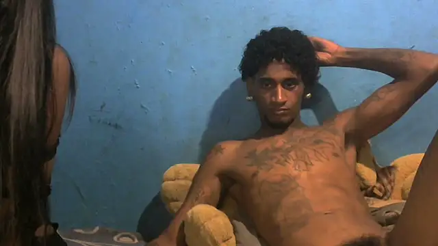 Snapshot of indiangeni20 chatting on November 5, 12:27 pm indiangeni20 online show from November 5, 12:27 pm