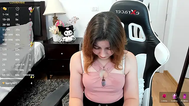 pretty little thing online show from June 22, 4:48 pm