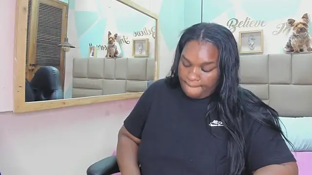 lilybaudyn  online show from February 23, 11:11 am