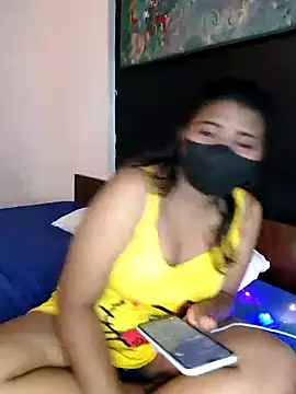 Snapshot of Sexy--queen1 chatting on January 25, 5:19 pm Sexy--queen1 online show from January 25, 5:19 pm