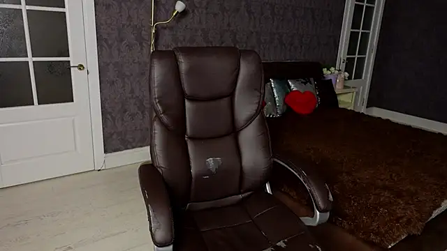 Daniela Kitty  online show from September 13, 7:52 am