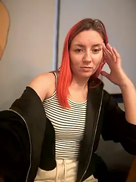 Crazy-Rosa online show from December 1, 4:29 pm