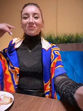 Crazy-Rosa online show from December 25, 2:45 pm