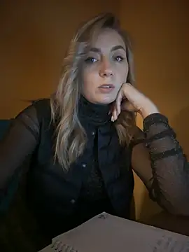 Crazy-Rosa online show from January 14, 2:53 pm