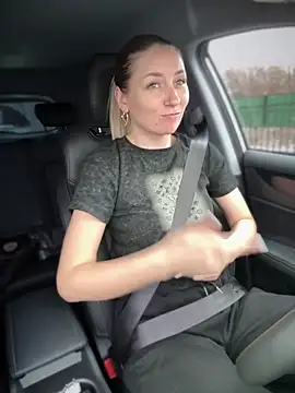 Crazy-Rosa online show from March 8, 11:05 am