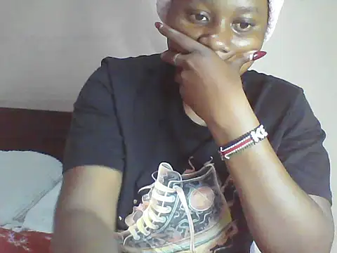 Snapshot of EBONYVANILLA02 chatting on April 28, 7:57 am EBONYVANILLA02 online show from April 28, 7:57 am