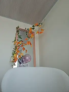 Snapshot of valery_mora chatting on April 18, 7:07 pm valery mora online show from April 18, 7:07 pm