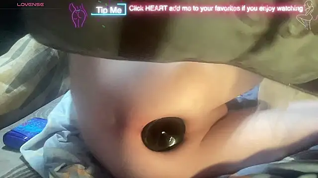 Snapshot of baby23boy chatting on February 6, 6:22 pm baby23boy online show from February 6, 6:22 pm