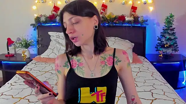 Lolly Haze online show from December 16, 6:53 am