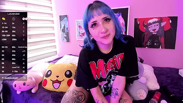 Miwa violet online show from February 19, 7:05 pm