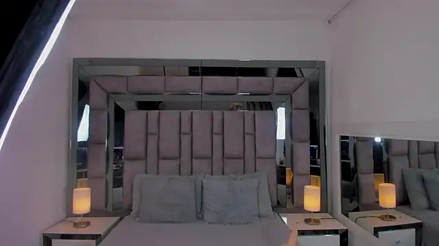 Snapshot of BILIE_ROUSE1 chatting on September 29, 1:44 am BILIE ROUSE1 online show from September 29, 1:44 am