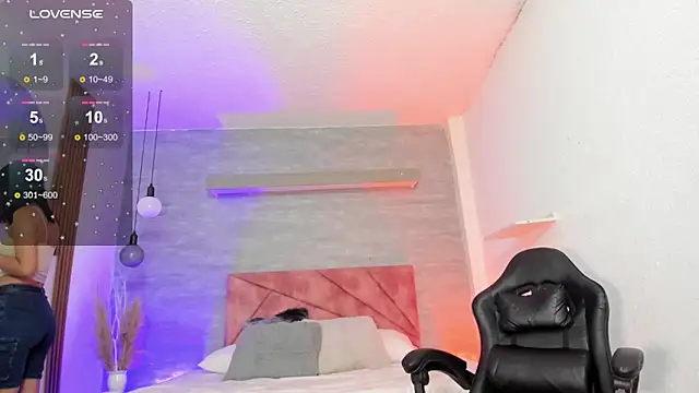 thararouse online show from November 7, 1:33 pm