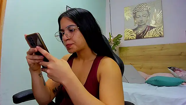 Snapshot of lalytulu99 chatting on March 9, 5:17 pm lalytulu99 online show from March 9, 5:17 pm