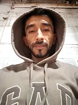 Snapshot of weedmanhot28 chatting on September 29, 1:44 am weedmanhot28 online show from September 29, 1:44 am