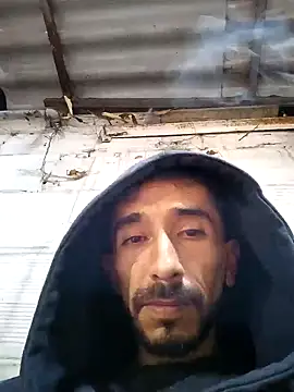 Snapshot of weedmanhot28 chatting on October 15, 2:01 am weedmanhot28 online show from October 15, 2:01 am