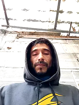 Snapshot of weedmanhot28 chatting on October 18, 8:09 pm weedmanhot28 online show from October 18, 8:09 pm