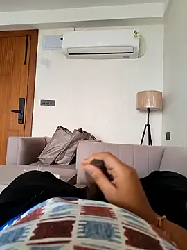 143n143143 online show from November 20, 10:48 am