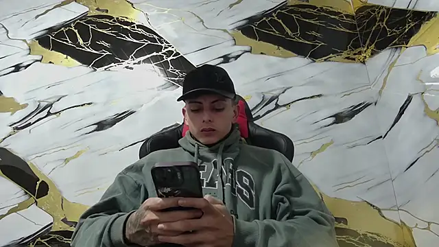 Kevin22 222 online show from January 9, 5:02 am