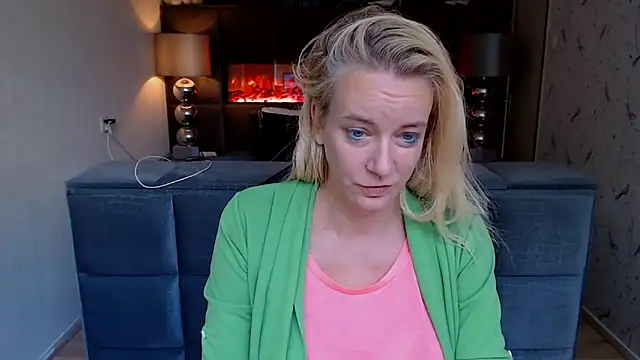 Wendysexyx online show from September 15, 7:52 am